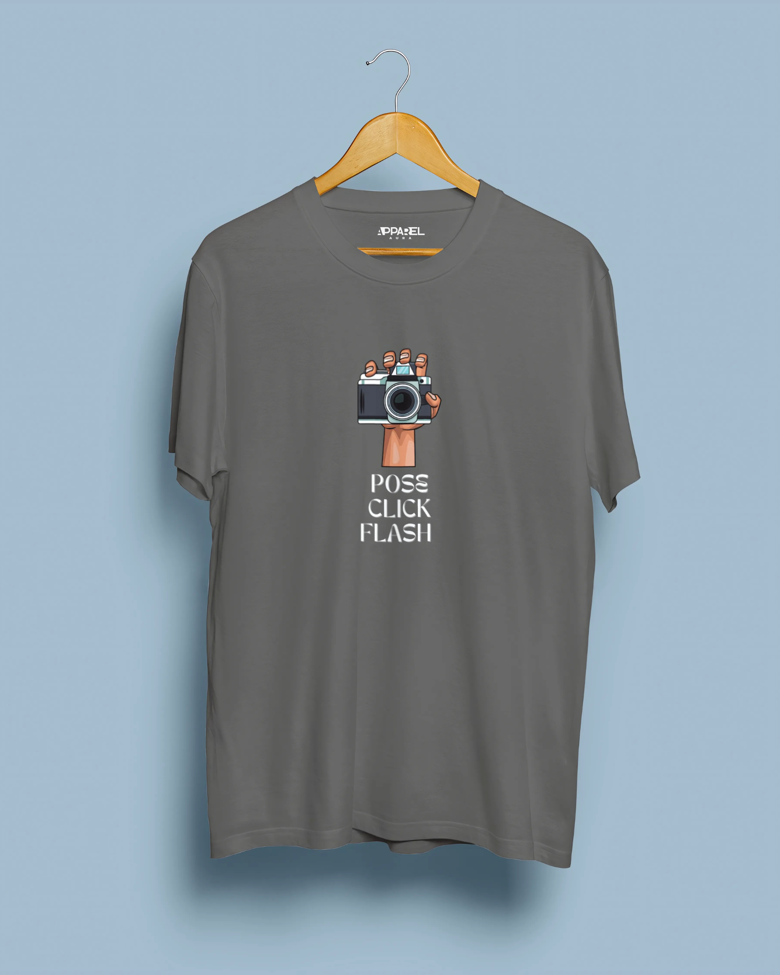 POSE CLICK FLASH Regular Fit T-Shirt
