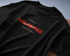 MADE OF UNLIMITED ADVENTURES Oversized T-Shirt