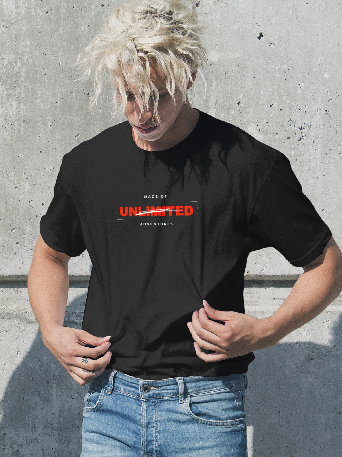 MADE OF UNLIMITED ADVENTURES Regular Fit T-Shirt