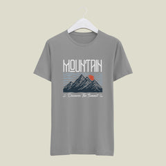 MOUNTAIN Regular Fit T-Shirt